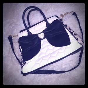 Betsey Johnson large bow leopard print purse